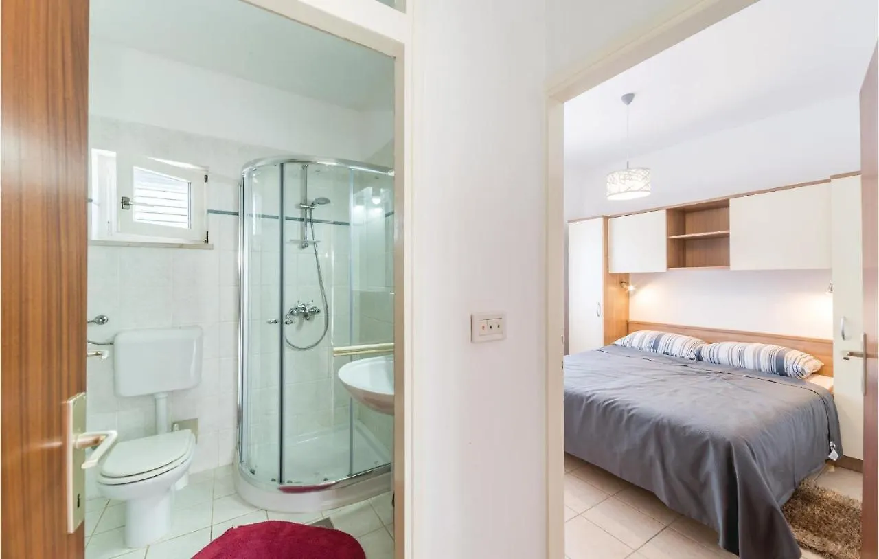 Lovely Apartment In Veli Rat With Kitchen 0*,  Horvátország
