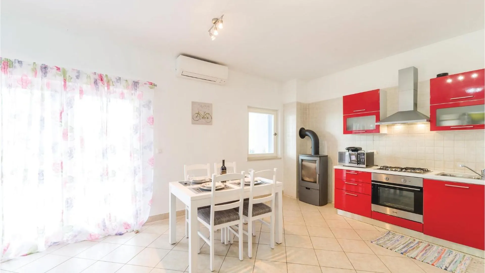 Lovely Apartment In Veli Rat With Kitchen 0*,  Horvátország